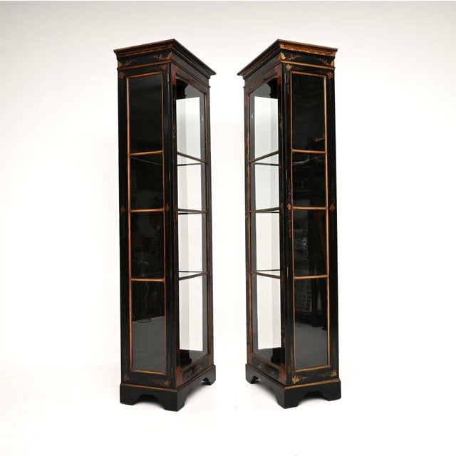 Antique Edwardian Lacquered Chinoiserie Display Cabinets, 1900, Set of 2 For Sale - Image 4 of 11