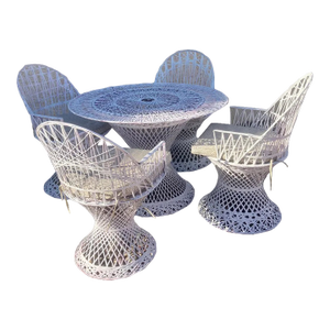 Mid Century White Russell Woodard Spun Fiberglass Patio Chairs - Set of 5