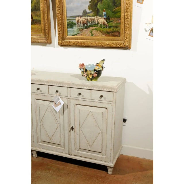 Ceramic 19th Century French Barbotine Covered Bowl with Bird and Bird Nest Décor For Sale - Image 7 of 11