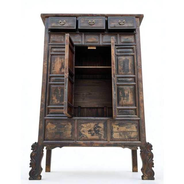 Retrieved from Shanxi Province in Northern China, this 16th century cabinet is made from solid elm using traditional tenon...