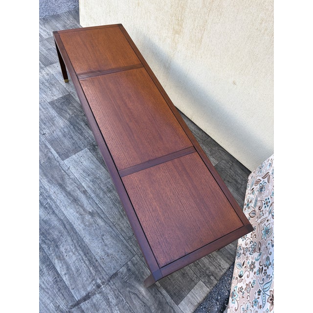 Jack Cartwright Mid Century Modern Fully Refinished Coffee Table Designed by Jack Cartwright for Founders. Circa 1960s For Sale - Image 4 of 17