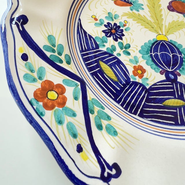 Artistica Vintage Italian Garofano Faenza 11" Majolica Dinner Plate For Sale - Image 4 of 11