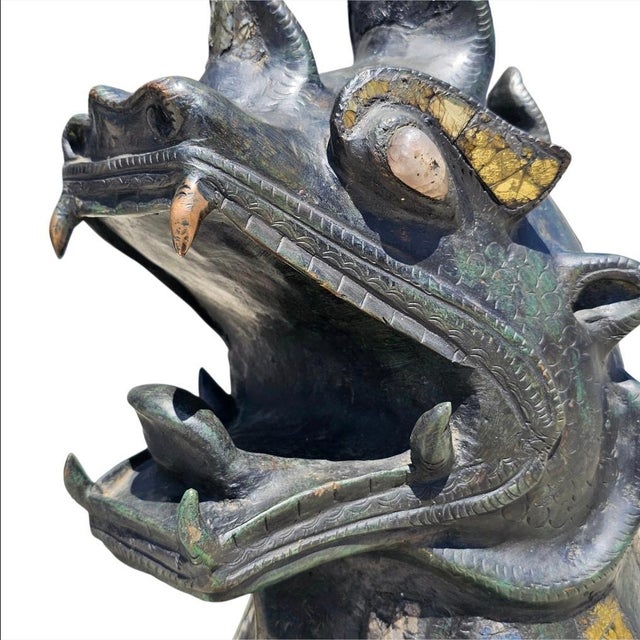 Tribal 1950s Large Jeweled Burmese Bronze Chinthe Guardian Lion Foo Dogs, 2 Pieces For Sale - Image 3 of 17