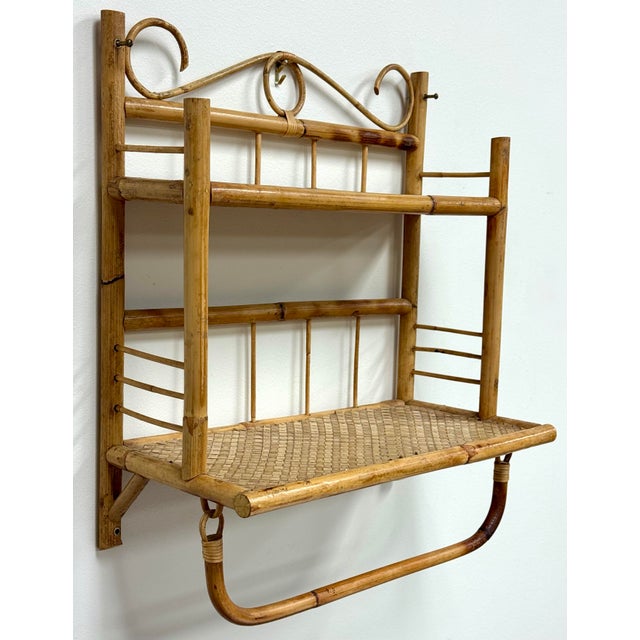 Vintage Bamboo and Wicker Wall Shelf With Towel Rack For Sale In Kansas City - Image 6 of 9