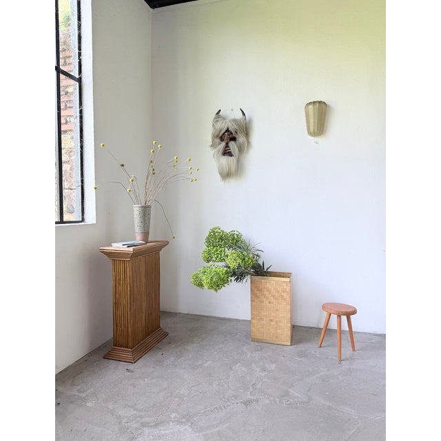 Antique small tripod stool in solid oak, with a beautiful golden hue. We love this little model, with its gently curved...