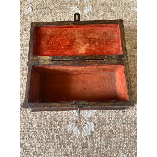 Brown Antique Rectangle Intricate Parquetry Wooden Jewelry Desk Dresser Box For Sale - Image 8 of 11
