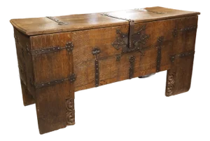 Circa 1600 German Oak Stollentruhe Trunk, Original Iron and Butterfly Lock Plate