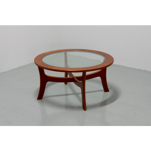 Mid-Century Modern Teak Coffee Table from G-Plan, 1970s For Sale - Image 3 of 9