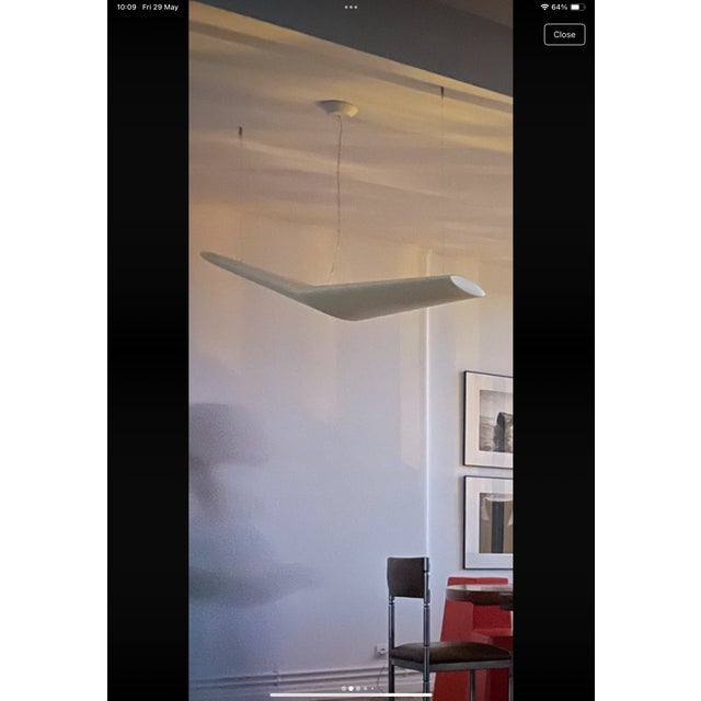 Architectural Mouette LED Pendant Light from Artemide, in Very Good conditions. Designed from 2000 This piece has an...