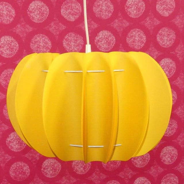 1970s Yellow Plastic Ceiling Light in the style of Zicoli, 1970s For Sale - Image 5 of 12