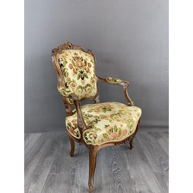 19th Century Louis XV Salon Set, Set of 5 For Sale - Image 6 of 7