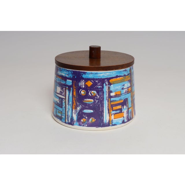 Vintage West German faience/ceramic box with walnut lid designed by Elfi Stadler for Schramberg (ca. 1950s). In 1953,...
