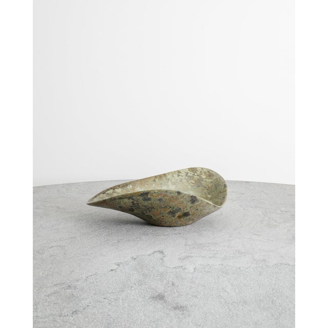 1950s Mid-Century Modern Swedish Green Stoneware Free Form Bowl from Hans Hedberg, France, 1950s For Sale - Image 5 of 7