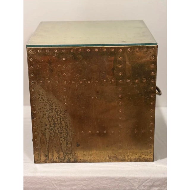 Pair of Sarreid Style Spanish Riveted Brass-Clad Cube Side Tables With Ring Handles, 1970s For Sale - Image 9 of 12