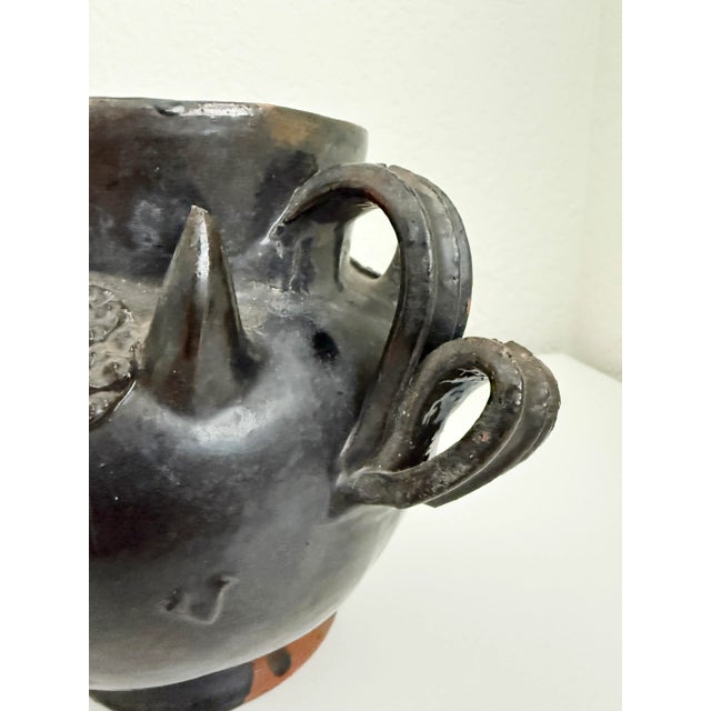 Sculpture Materials Antique Mexican Spanish Colonial Clay Pot, Early 20th Century For Sale - Image 7 of 12