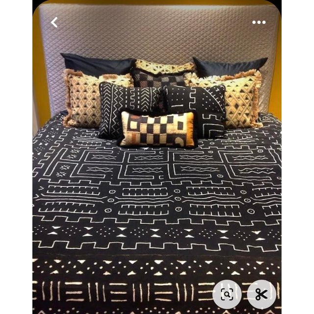 Vintage Malian Black & White Mud Cloth Textile 65" by 42" For Sale In New York - Image 6 of 6