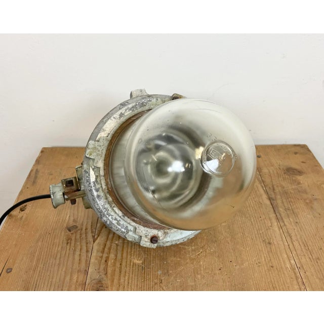 Industrial Grey Explosion Proof Lamp in Cast Aluminium from Elektrosvit, 1970s For Sale - Image 11 of 13
