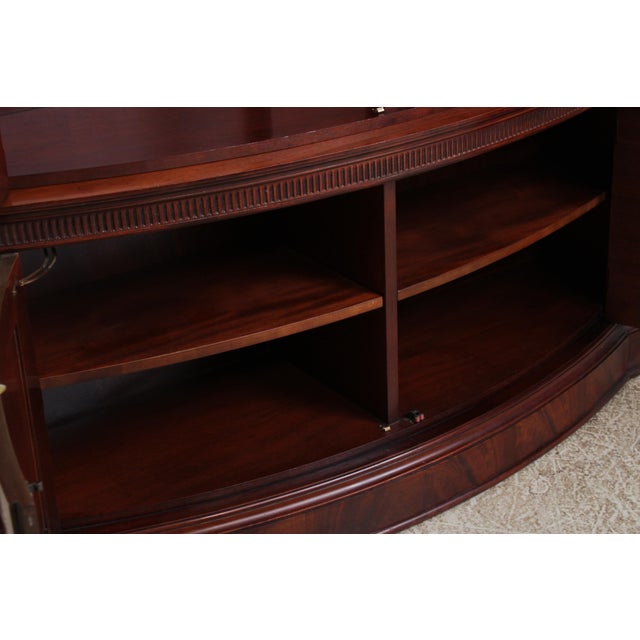Baker Vintage Mahogany Bow Front China Cabinet For Sale In Philadelphia - Image 6 of 16