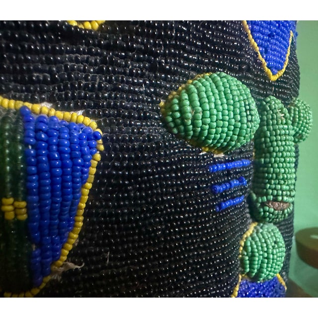 Mid-20th Century Nigerian Yoruba Large Ceremonial Beaded Vessel With Reptile Finial For Sale - Image 14 of 18
