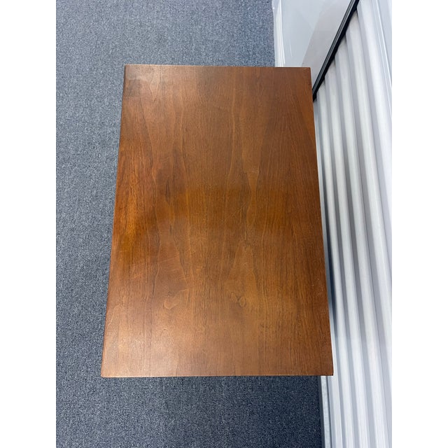 Vintage Dillingham Walnut Nightstand / Two Drawer MCM Side Table For Sale In Naples, FL - Image 6 of 12