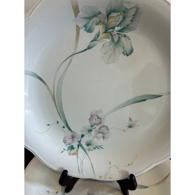 Ceramic Late 20th Century Mikasa Rondo Scalloped Floral Dinner Plates – Set of 5 For Sale - Image 7 of 13