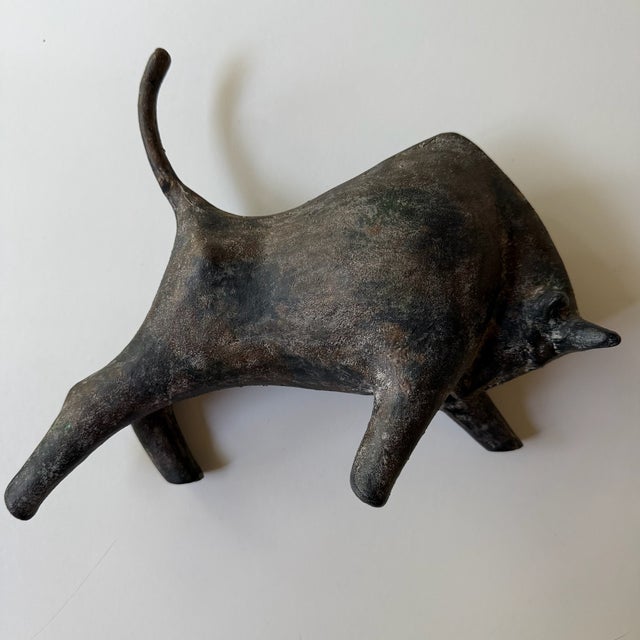 1960s Vintage Fighting Bull Cast Iron Sculpture by Miyazawa Kanae, 1960s For Sale - Image 5 of 9