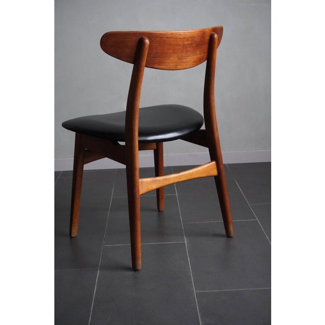 Carl Hansen & Søn CH 30 Chairs by Hans J. Wegner for Carl Hansen & Søn, Denmark, 1960, Set of 4 For Sale - Image 4 of 18