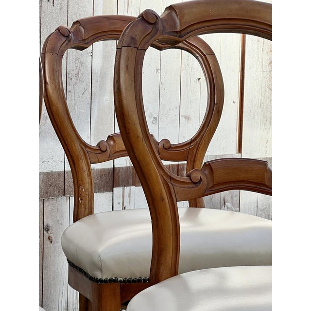 Wood Antique Rococo Revival Style Dining Chairs in Mahogany, 1860, Set of 4 For Sale - Image 7 of 8
