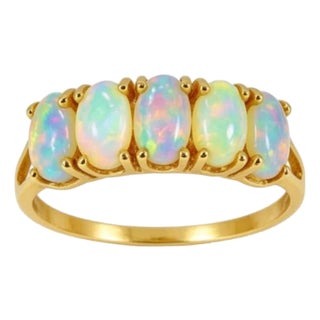 Late 20th Century Size 6.75 14K Yellow Gold Natural Opal Five Stone Band Ring For Sale