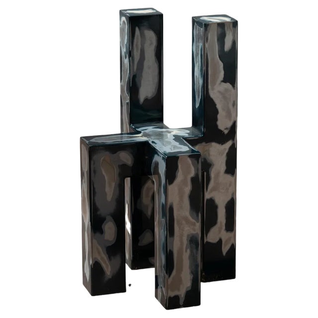 Chapa Y Pintura Shanded Steel Seat by Mut Design For Sale