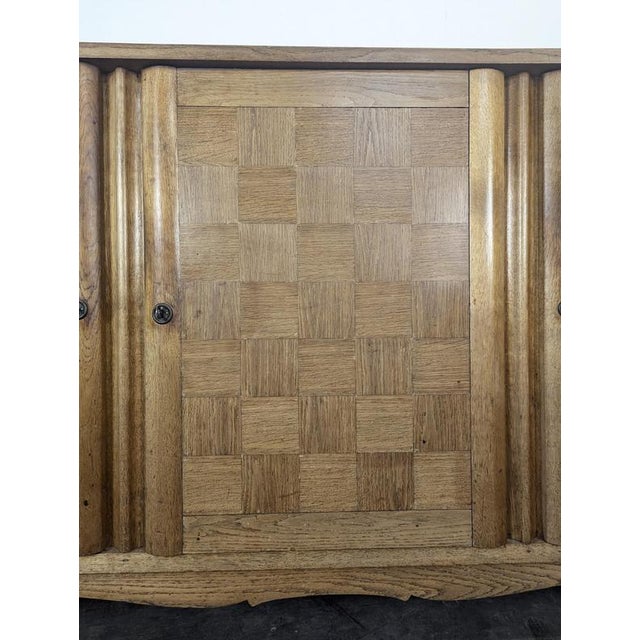 Art Deco Oak Sideboard with Checkerboard Marquetry, 1940s, in Very Good conditions. Designed 1920 to 1949