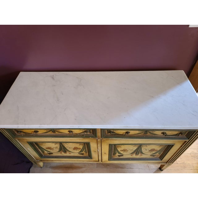 1950s Vintage Faux Painted Marble Top Neoclassical Chest For Sale - Image 4 of 11