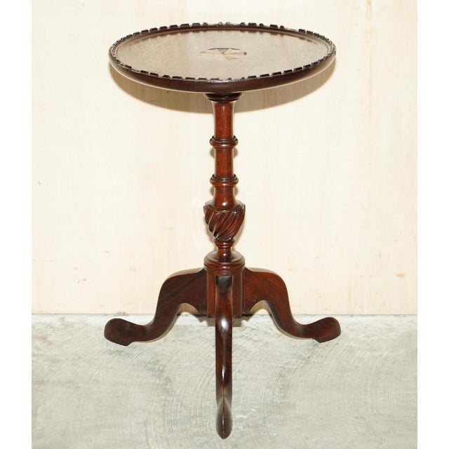 Late Victorian Sheraton Revival tripod table with nicely turned base A very good looking well made and decorative piece,...