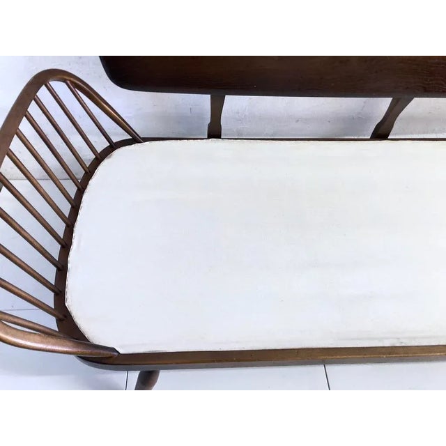 English Daybed by Lucian Ercolani for Ercol, 1950s For Sale - Image 10 of 18