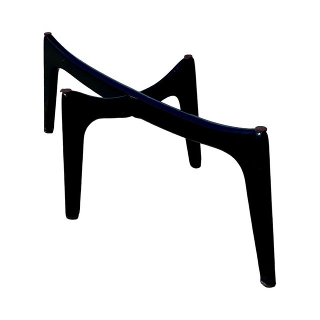 Iconic Adrian Pearsall inspired biomorphic coffee table with stingray glass by Kroehler. Table is in excellent condition...