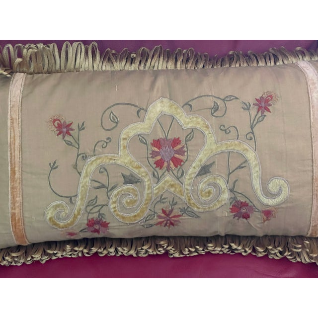 1960s Gorgeous Silk Neobaroque Regency Lumbar Pillow Feather Down For Sale In Miami - Image 6 of 7