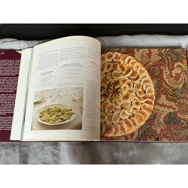Vintage Italian Picture Cookbook by Lorenza De Medici For Sale - Image 17 of 18