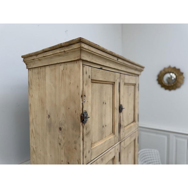 Changing Room with Six Wooden Lockers, 1900 For Sale - Image 8 of 11