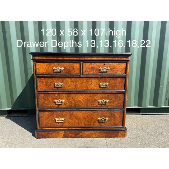 Burr Walnut Chest of Drawers, 1850s For Sale - Image 9 of 18