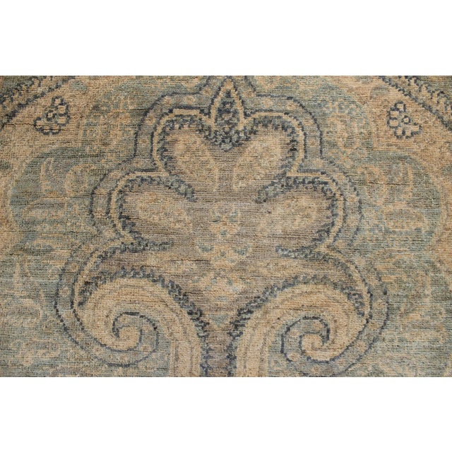 1990s Boho Chic Ziegler Grey/Blue Wool Runner Rug- 2'7'' X 19'2'' For Sale - Image 5 of 10