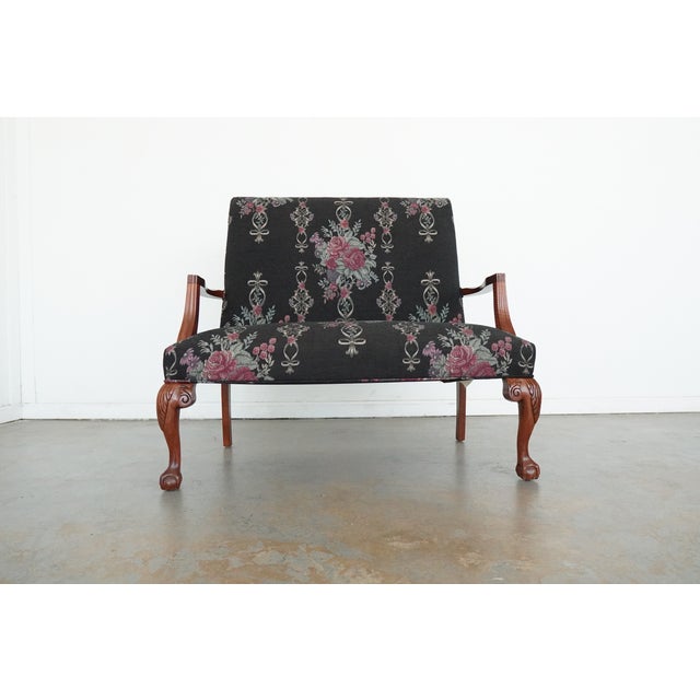 This elegant limited-edition settee was commissioned by Gabberts to celebrate their 50th anniversary and is marked 17 of...