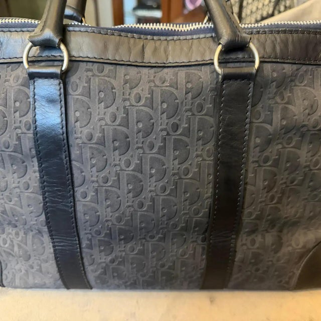 1980s 80s Vintage Christian Dior Trotter Gray Nubuck and Black Leather Boston Hand-Bag For Sale - Image 5 of 18