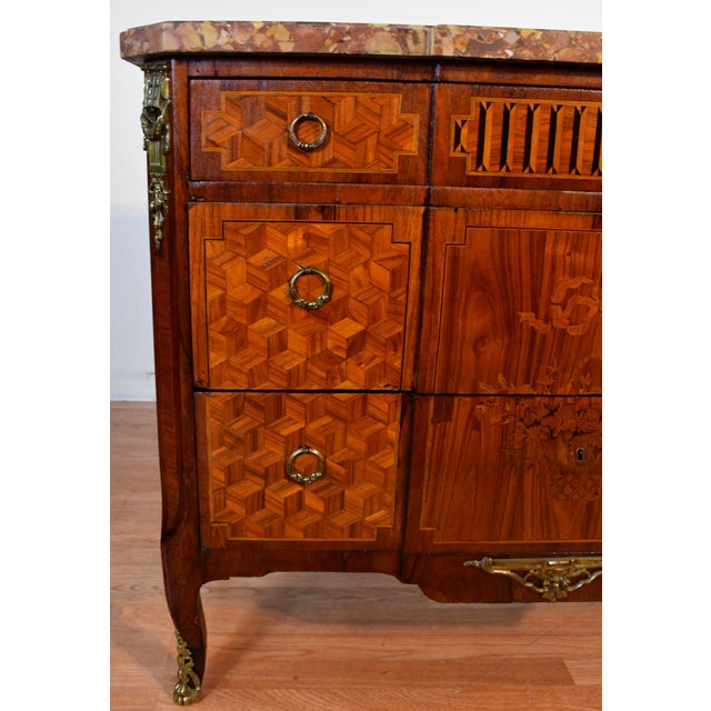 Late 19th Century 1890 Antique French Louis XV Marquetry Inlay Marble Top Dresser Chest of Drawers For Sale - Image 5 of 18
