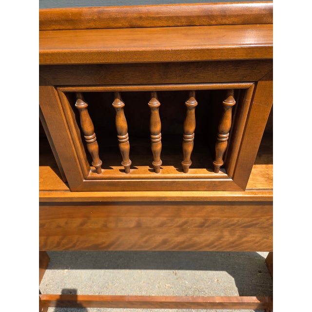 Wood Ethan Allen / Baumritter Solid Hard Rock Maple Colonial Style Twin Size Bookcase Headboard For Sale - Image 7 of 17