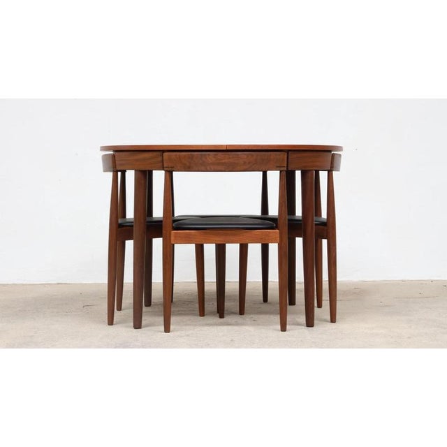Hans Olsen Roundette Tripod Table and Chairs by Hans Olsen for Frem Røjle, 1960, Set of 5 For Sale - Image 4 of 11
