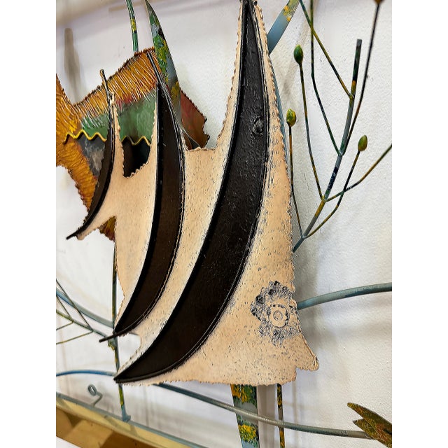 Vintage Curtis Jere Aquarium Fish Wall Sculpture, Signed Offered for sale is an uncommon vintage Curtis Jere aquarium or...