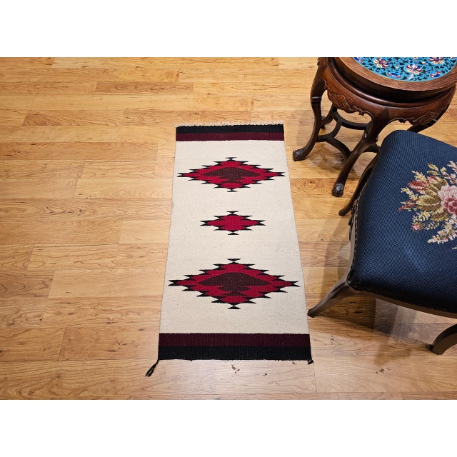 Vintage Native American Navajo Rug, Handwoven Wool, Medallion Pattern, 2x3 For Sale - Image 9 of 12
