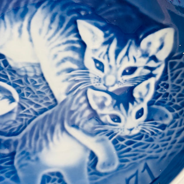 1970s Mother's Day Porcelain Cat Plate, Made in Denmark For Sale - Image 4 of 8