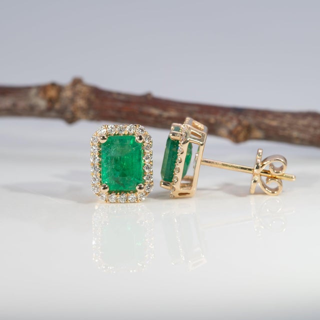 Solid 14k Gold, 2.1ct Zambian Emerald Earrings With Earth-Mined Diamonds Halo For Sale - Image 4 of 6