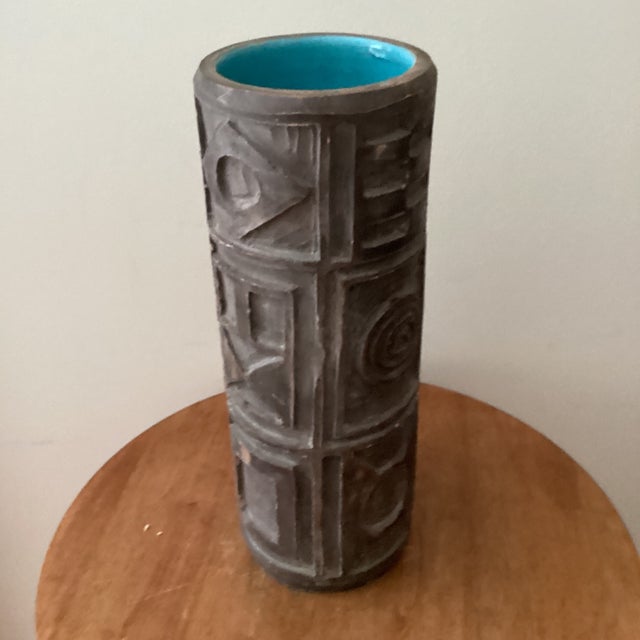 Rare Mid Century Modern Art Pottery Numbered Cylindrical Vase W/Hand Carved Geometric Disign by R. M. Italy For Sale - Image 11 of 12